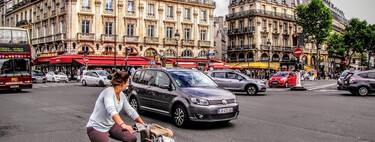 Una ciudad se hartó de los SUV y está dispuesta a echarlos fuera cobrándoles más: estacionarlos en la calle costará más de 300 pesos