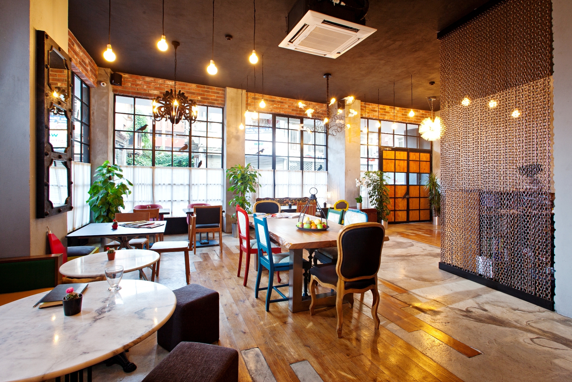 Foto de SuB Karaköy Hotel (1/18)