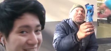 La fiscalía pide prisión provisional para el youtuber que le dio galletas con dentífrico a un sintecho