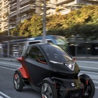 SEAT presenta su propio Twizy: se llama Minimó, un 'coche' eléctrico con una autonomía de 100 km