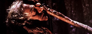 James Cameron se abrió paso en Hollywood trabajando con basura y chatarra en una peli terrible de ciencia ficción que copia descaradamente a Alien y Star Wars 