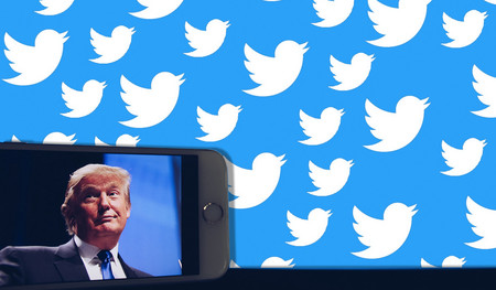 Twitter no eliminará tuits de políticos que violen sus normas cuando los considere de "interés público", aunque sí los ocultará