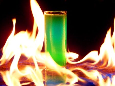 Los riesgos de mezclar alcohol con bebidas energéticas