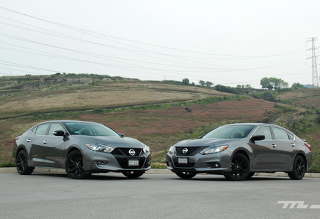 Nissan Altima y Maxima Midnight, a prueba: así van los sedanes inspirados en la oscuridad