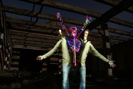 Janne Parviainen: un light painting terrorífico