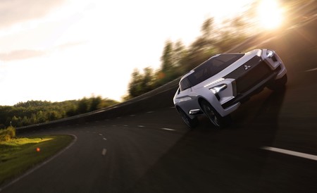 Mitsubishi E Evolution Concept 2018 9