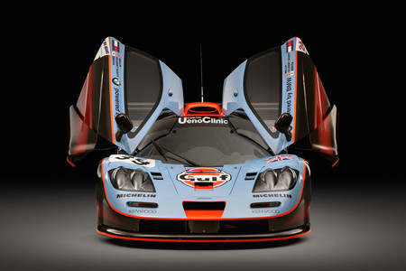 McLaren lanza un programa de certificación para el mítico F1, y presenta este F1 GTR "25R" restaurado