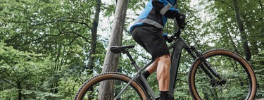 Lidl tiene una E-MTB profesional que se está agotando: la bici eléctrica de montaña de gama alta a precio de outlet