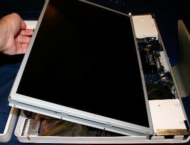 Desmontando un iMac de 24"