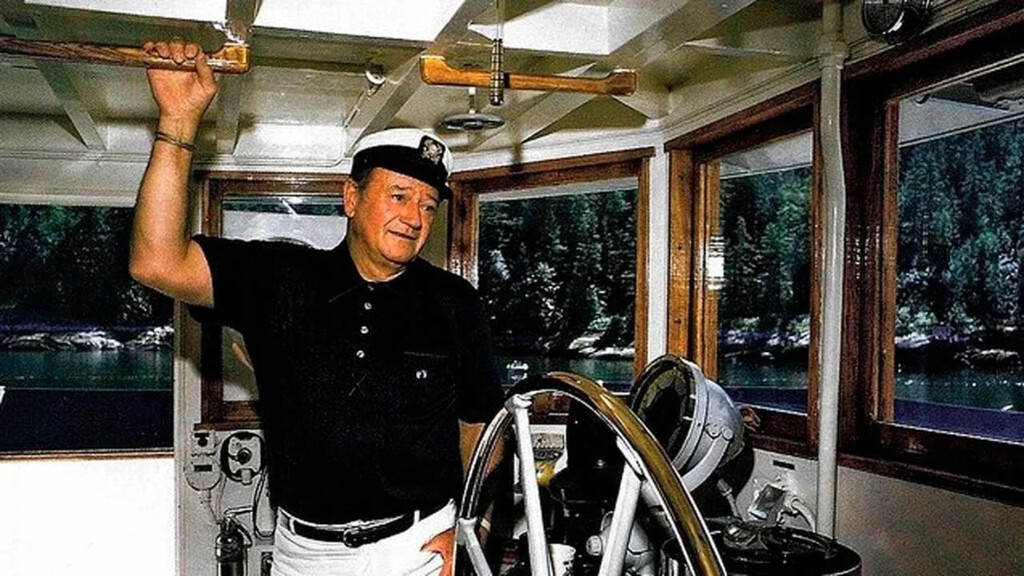 John Wayne llegó en 1963 a España a bordo de su yate para rodar una película y se pasó el verano disfrutando de nuestras costas