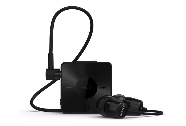 thumbnail image 2 of Artiste ADH300 Hi-Fi 2.4GHz Wireless Earphones – Bluetooth Stereo Headset With Boom Mic 2 of 6