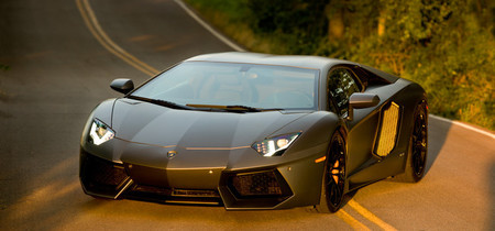 Lamborghini Aventador LP 700-4