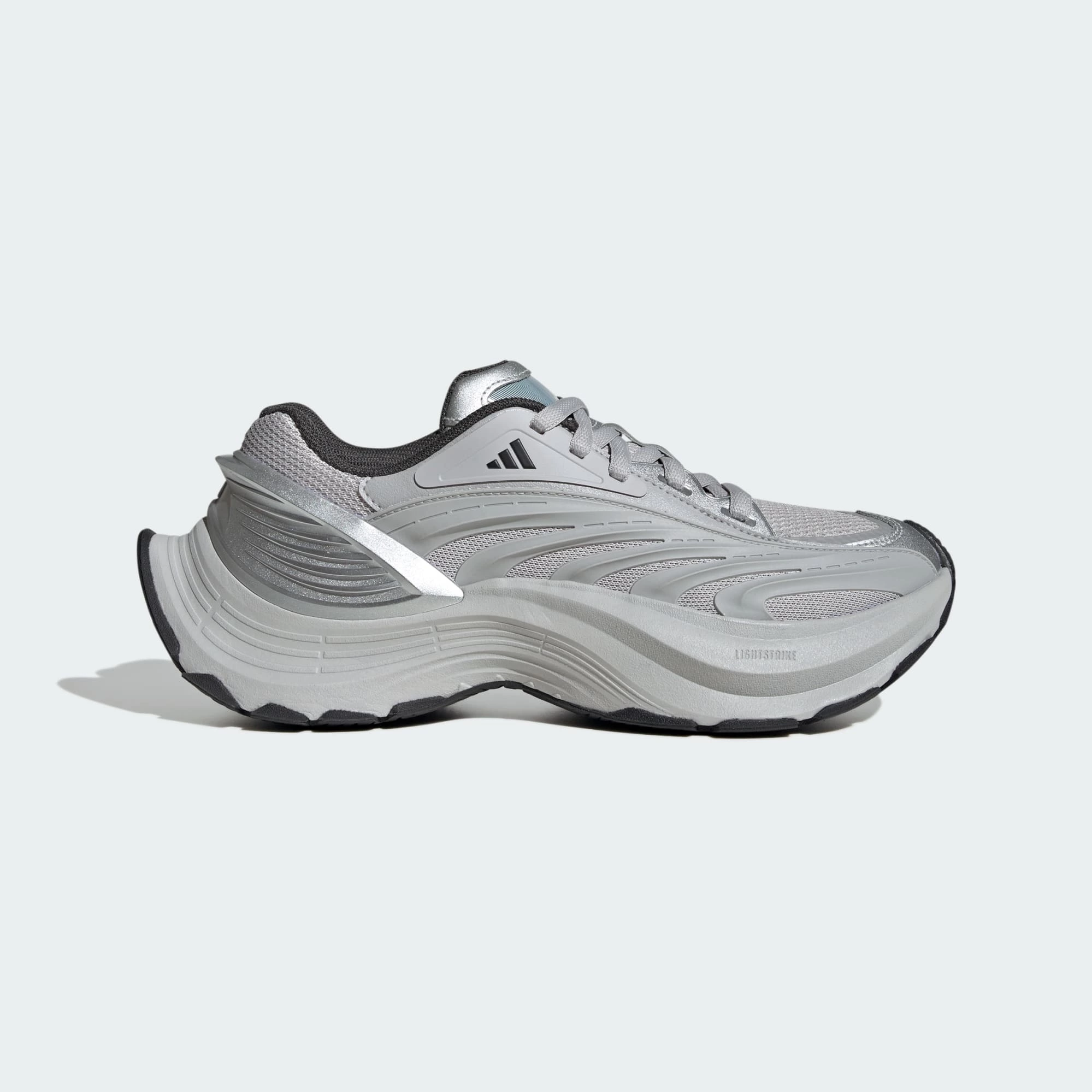 Zapatilla Adidas XLG MTW
