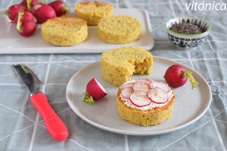 Pan proteico exprés en microondas: receta fitness sin gluten saludable y nutritiva