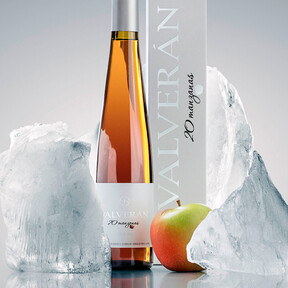 Una sidra de hielo que se elabora exactamente con 20 manzanas por botella y de variedades típicas de Asturias 