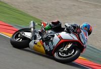 La relación entre Marco Melandri y Aprilia se tambalea