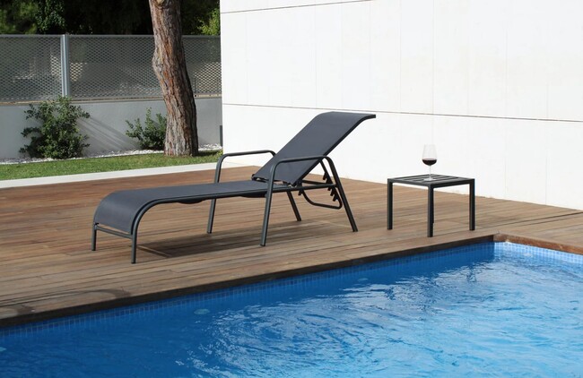 Ofertas y liquidaciones en Leroy Merlin: tumbonas, muebles de jardín