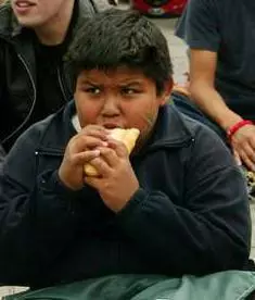La pobreza, causa directa de la obesidad