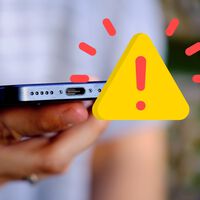 Apple no quería cambiar al USB-C. Un experto en seguridad le ha dado la razón: el nuevo puerto del iPhone puede ser hackeado 