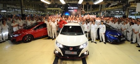Sale el primer Honda Civic Type R 2016 de la línea de producción