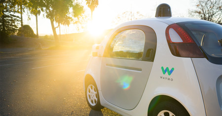 Waymo 'amenaza' con experimentar en Europa nuevas plataformas de movilidad basadas en la conducción autónoma