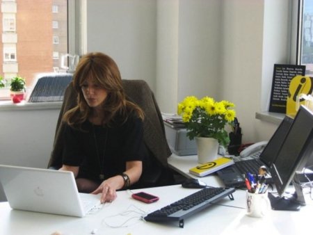 "Sería absurdo culpar a Google de los efectos de una reconversión que ya era necesaria hace 10 años": entrevista a Vanesa Jiménez (La información)