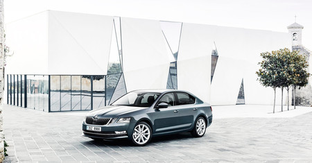 Skoda Octavia Asistencia Aparcamiento