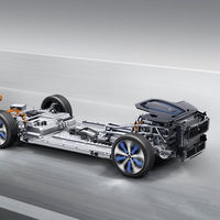 Alemania y Francia tendrán dos fábricas de baterías para coches eléctricos: quieren frenar la hegemonía asiática