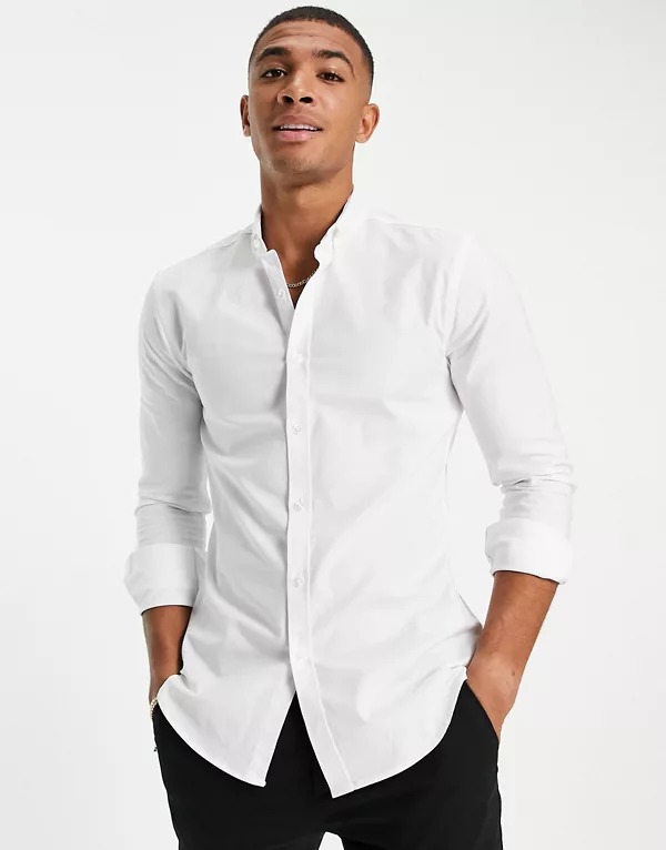 Camisa oxford ajustada de manga larga en blanco de New Look