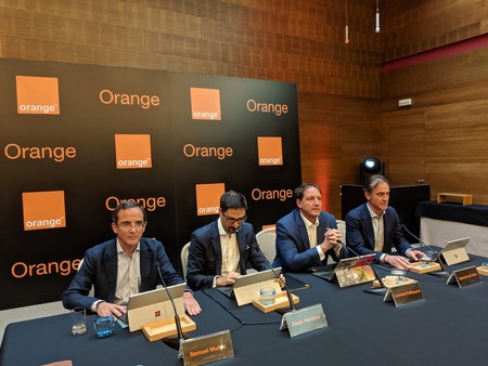 Orange crece en ingresos y alcanza los 13,3 millones de clientes de contrato móvil mientras asegura su apuesta por todo el fútbol