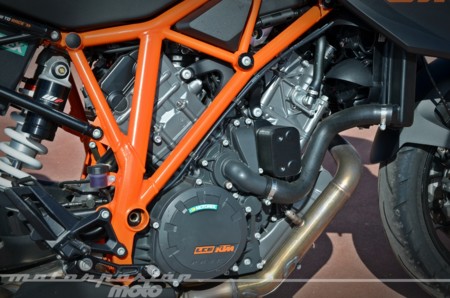Ktm 1290 Super Duke R044
