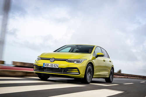 Manejamos el Volkswagen Golf 8: que el diseño no te engañe, el Golf sí evoluciona... a su manera