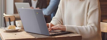 Amazon tiene la laptop económica de Lenovo con Google Gemini ideal para estudiantes y casi a mitad de precio 