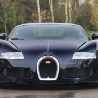 Reparar un simple botón de su Veyron con Bugatti le iba a costar 200,000 pesos. Un mecánico obtuvo la misma pieza de un VW y sólo le "cobró" una cerveza