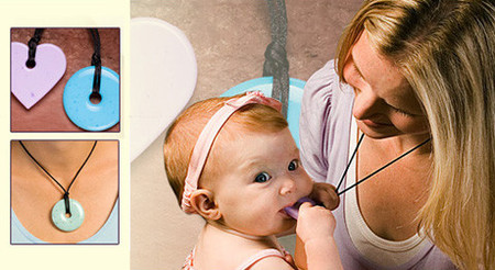 Colgante para mamá que se puede morder