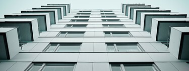 Esta ventana inteligente cambia de color y refleja el calor fuera de la casa: promete ahorrar hasta un 40% de aire acondicionado