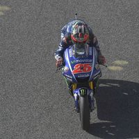 Maverick Viñales se muerde la lengua (pero poco): "No entiendo lo de Michelin, estamos regalando puntos importantes"