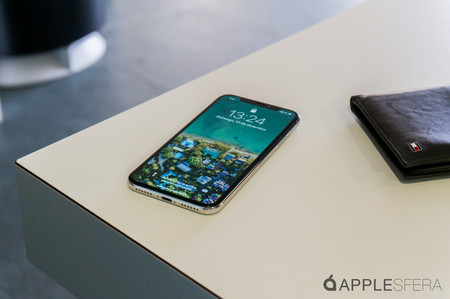 iPhone X