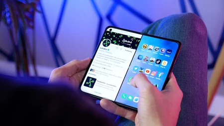 El OPPO Find N2 era tan cómodo plegado como desplegado