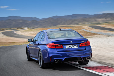 El nuevo BMW M5 ya es oficial, ¡con un V8 biturbo de 600 CV y tracción a las cuatro ruedas!