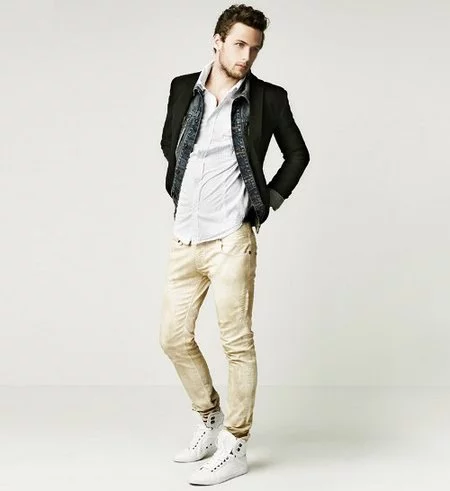 Zara Primavera-Verano 2010, lookbook del mes de Mayo