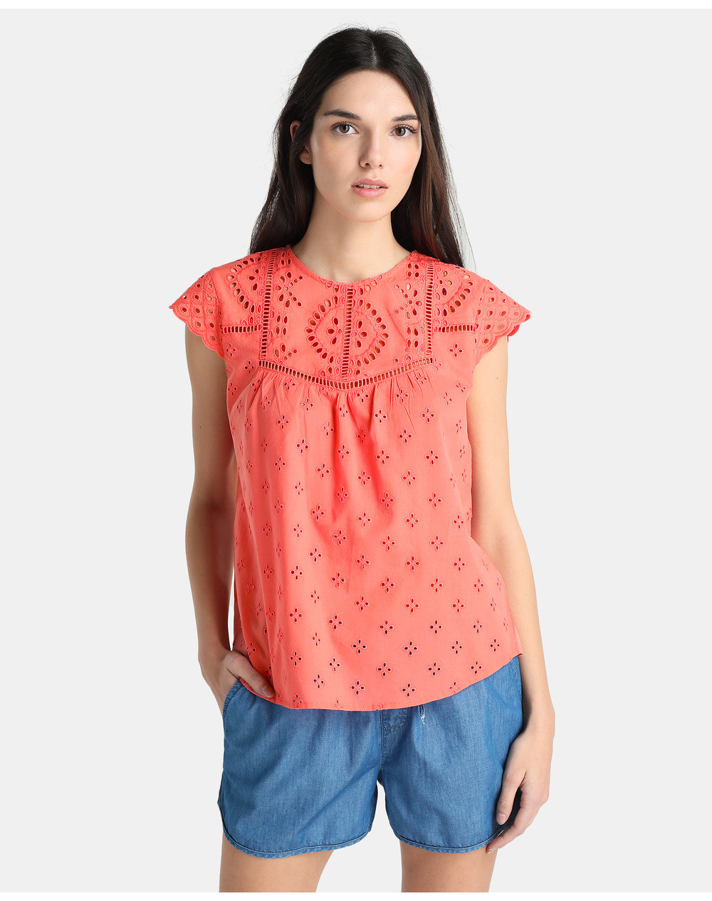 Foto de Propuestas de Moda UNIT para rubias (2/5)