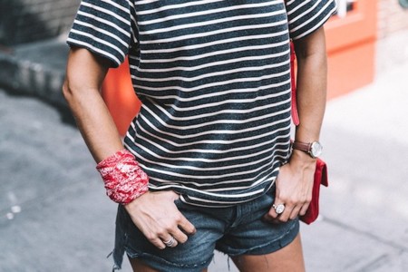 Chelsea Market New York Outfit Levis Live In Levis Striped Top Louis Vuitton Bag Collage Vintage 11 790x527