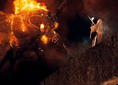 Gandalf y el Balrog en 'El señor de los anillos: La comunidad del anillo'