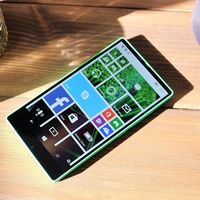 Así lucía el prototipo de Lumia "sin marcos" que Microsoft estuvo desarrollando en 2014