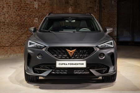 El esperado CUPRA Formentor híbrido enchufable con 245 CV y etiqueta CERO ya tiene precio en España