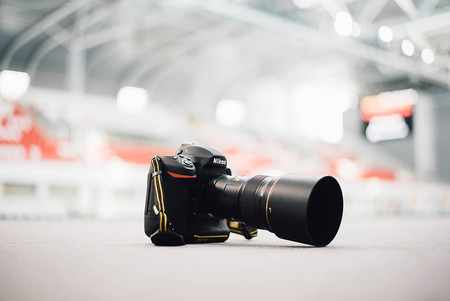 ¿Merece la pena comprarse una cámara réflex full frame?