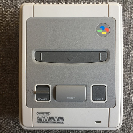 Análisis de la SNES mini: Nintendo vuelve a lanzar otra consola imprescindible