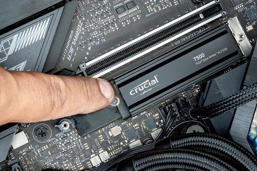 Crucial T500 1TB PCIe Gen4 NVMe M.2