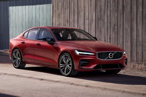 Volvo S60: Precios, versiones y equipamiento en México 